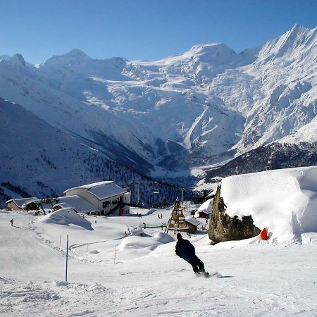 Apartmenthaus Sunshine Saas-Grund Buitenkant foto