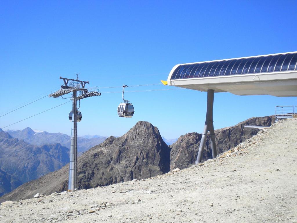Apartmenthaus Sunshine Saas-Grund Buitenkant foto
