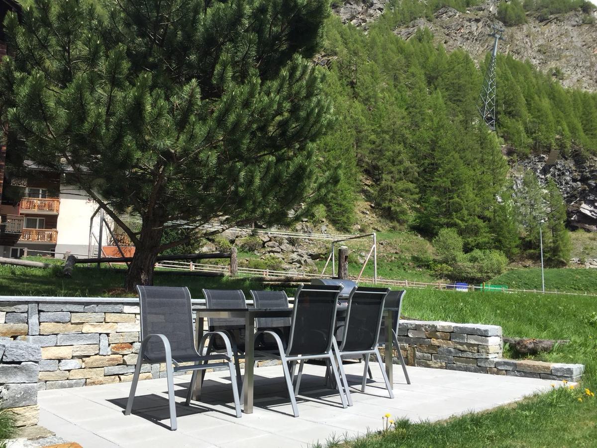Apartmenthaus Sunshine Saas-Grund Buitenkant foto