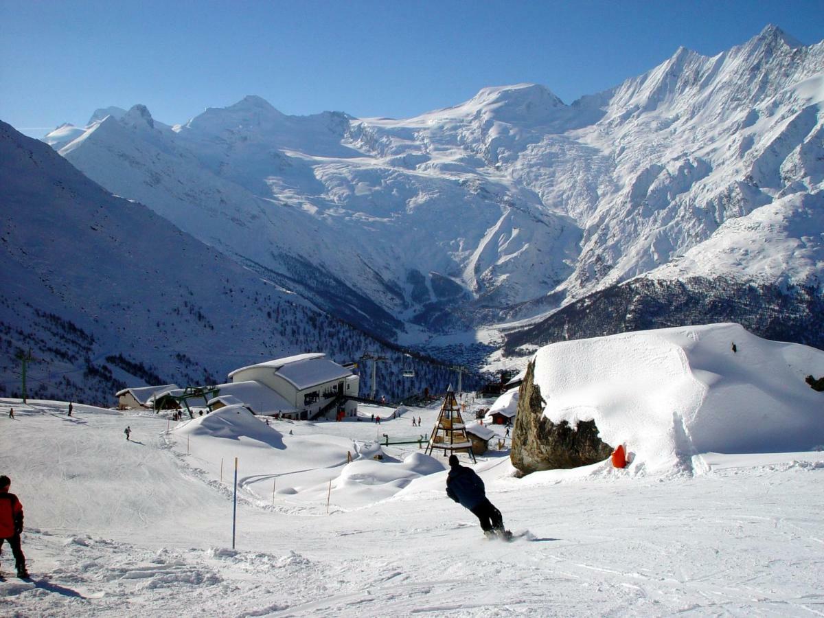 Apartmenthaus Sunshine Saas-Grund Buitenkant foto